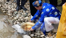 Nghi lễ cúng ông Công ông Táo tại Hoàng thành Thăng Long có gì đặc biệt?