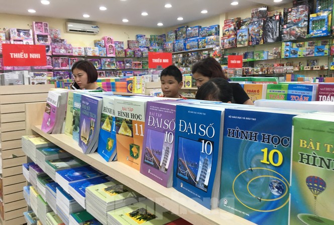 Thanh tra một loạt vấn đề nóng của giáo dục Thanh tra một loạt vấn đề nóng của giáo dục