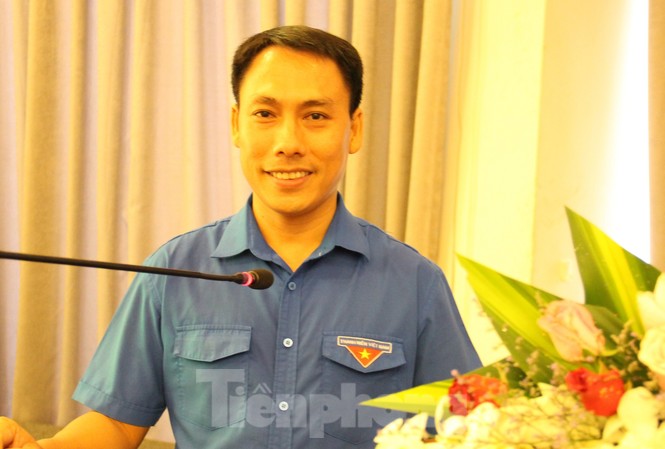 Tuổi trẻ 'hiến kế' chống nạn tảo hôn do di dân tự do Anh Nguyễn Ngọc Hoàng – Phó bí thư Tỉnh đoàn Đắk Lắk phát biểu tại hội nghị