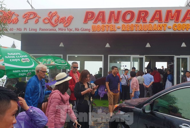 Panorama Mã Pì Lèng bị tạm dừng hoạt động và phản ứng của chủ công trình Panorama Mã Pì Lèng bị tạm dừng hoạt động và phản ứng của chủ công trình