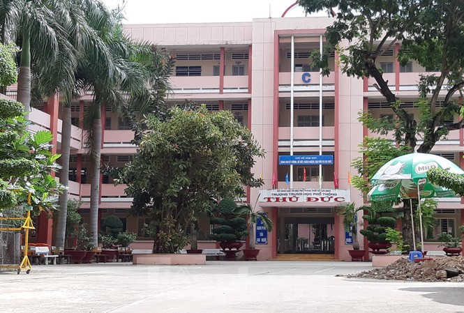 Trường bị kiện đòi 7 tỷ, Nguyên hiệu trưởng THPT Thủ Đức nói gì? Trường THPT Thủ Đức, TPHCM nơi xảy ra vụ việc