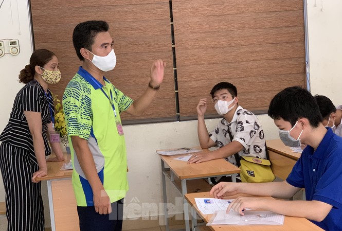 Sỹ tử vượt vũ môn: Yêu cầu nhà dân sát điểm thi không được tiếp khách Sỹ tử vượt vũ môn: Yêu cầu nhà dân sát điểm thi không được tiếp khách