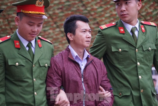 Kẻ bắt cóc, hiếp giết nữ sinh đề nghị điều tra lại vụ án Kẻ bắt cóc, hiếp giết nữ sinh đề nghị điều tra lại vụ án
