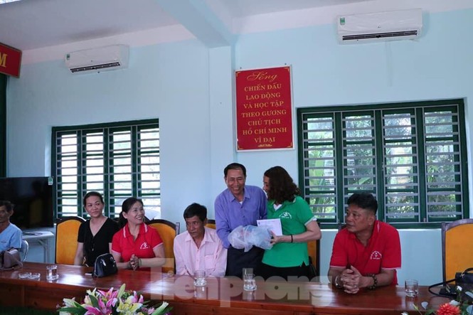 Trùng phùng đầy nước mắt của cô gái lưu lạc 22 năm - ảnh 3