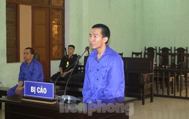Buôn hàng chục bánh ma túy, 2 bị cáo lĩnh án tử hình - ảnh 1