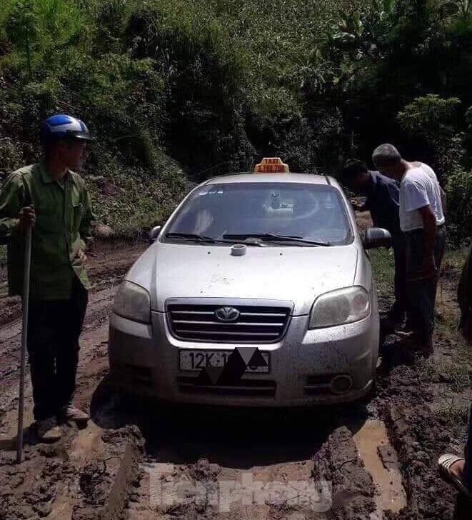 Hé lộ kế hoạch giết, cướp taxi dã man của 3 đối tượng người nước ngoài - ảnh 2