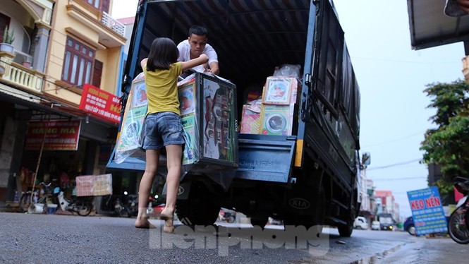 Lạc vào thế giới 'trần sao âm vậy' ở Đông Hồ, Bắc Ninh - ảnh 10