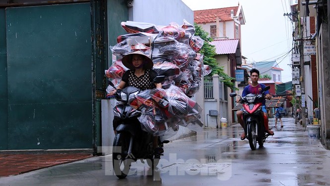 Lạc vào thế giới 'trần sao âm vậy' ở Đông Hồ, Bắc Ninh - ảnh 9