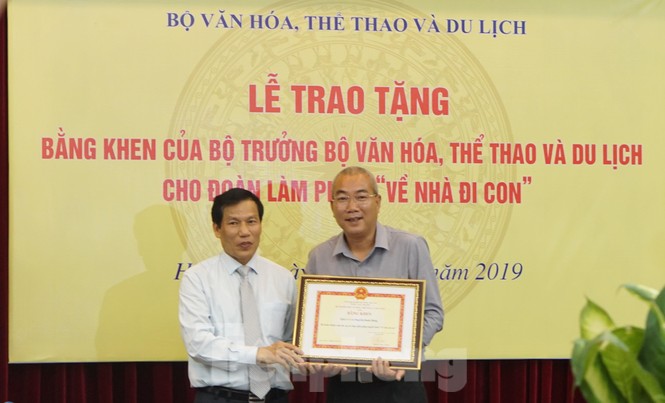 Điều tiếc nuối của đạo diễn Nguyễn Danh Dũng trong tập cuối 'Về nhà đi con' - ảnh 1