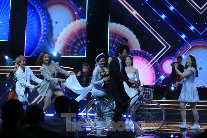 NSND Trung Anh tự thấy may mắn khi nhận giải Nam diễn viên ấn tượng VTV Awards - ảnh 2