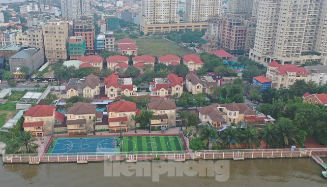 Cận cảnh biệt thự, chung cư cao cấp Thảo Điền bức tử sông Sài Gòn - ảnh 1