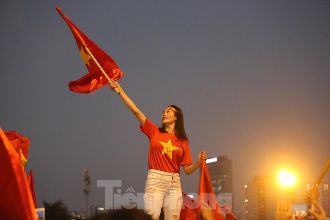 Bóng hồng Việt Nam và Thái Lan 'đọ sắc' trước đại chiến Mỹ Đình - ảnh 10