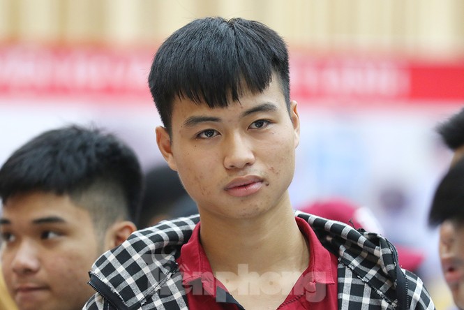 Thủ khoa ‘đạp xe giao trứng vịt’ nhập học trường ĐH Bách khoa Hà Nội - ảnh 5