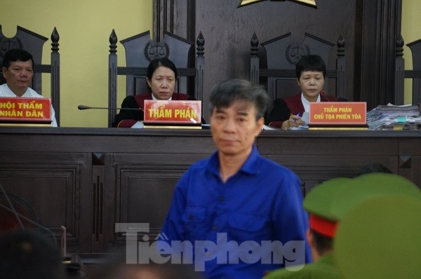 Xét xử loạt quan chức liên quan bồi thường dự án thủy điện Sơn La - ảnh 3