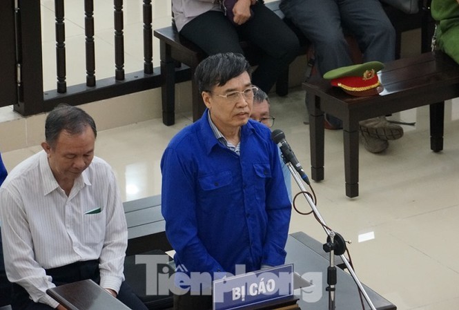 Cựu Thứ trưởng Lê Bạch Hồng lĩnh 6 năm tù, bồi thường 150 tỷ đồng - ảnh 2