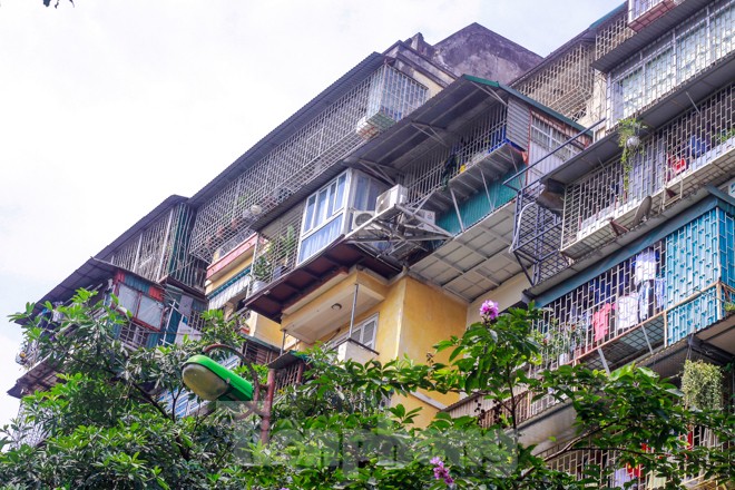 'Chuồng cọp' bao phủ khu chung cư đắc địa Thủ đô - ảnh 4