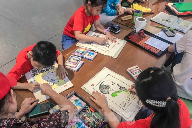 Những hiện vật vô giá về Bác ở Bảo tàng Hồ Chí Minh - ảnh 14