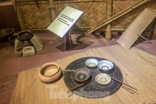 Những hiện vật vô giá về Bác ở Bảo tàng Hồ Chí Minh - ảnh 7
