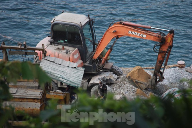 Vùng lõi di sản vịnh Hạ Long đang bị