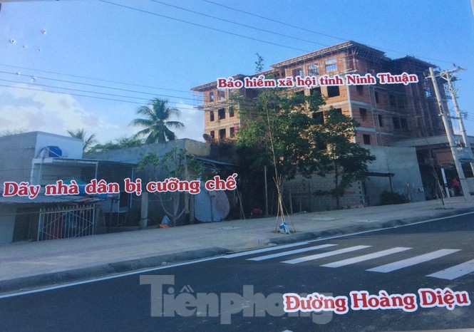 Làm “đường chồng đường” để thu hồi, bán đấu giá đất của dân? - ảnh 2
