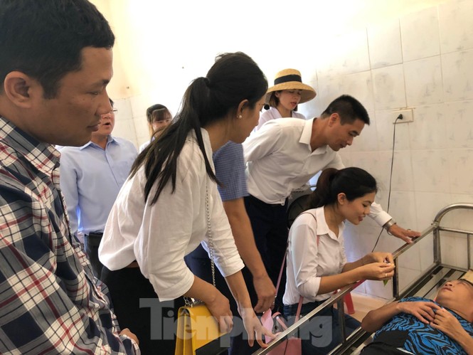 Tập đoàn TNG Holdings Việt Nam trao tặng quà cho cựu Thanh niên xung phong - ảnh 9