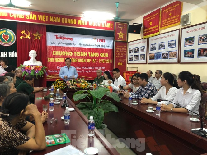 Tập đoàn TNG Holdings Việt Nam trao tặng quà cho cựu Thanh niên xung phong - ảnh 2