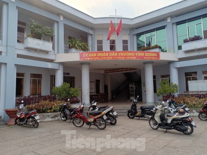 Chỉ đạo kiểm điểm Chủ tịch phường tịch thu phương tiện của dân - ảnh 1