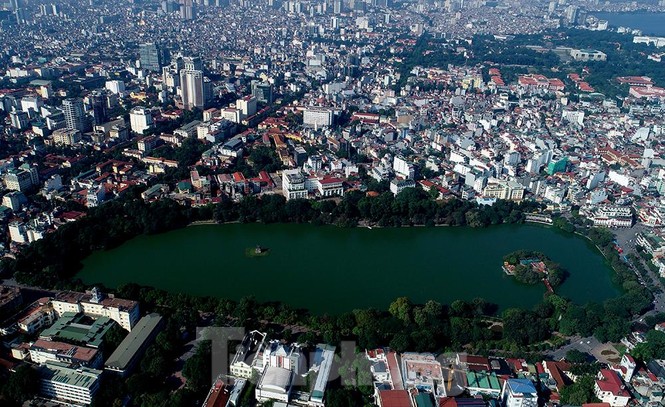 Nhộn nhịp quang cảnh tập thể dục buổi sáng bên Hồ Gươm - ảnh 12