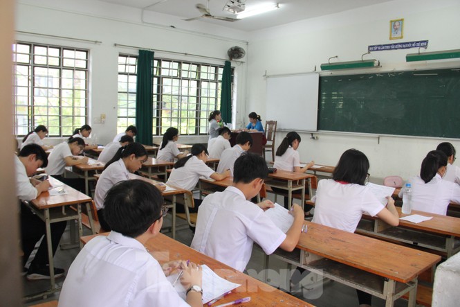 Đà Nẵng: Hơn 13.000 thí sinh bước vào kì thi tuyển sinh THPT - ảnh 6