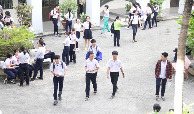 Đà Nẵng: Hơn 13.000 thí sinh bước vào kì thi tuyển sinh THPT - ảnh 1