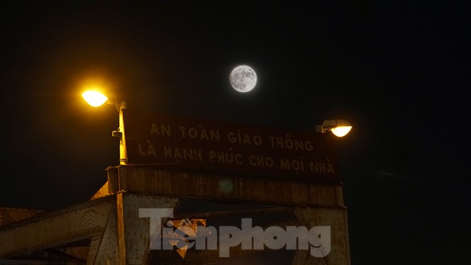 Hình ảnh đẹp khó tin về trăng rằm Tết Trung thu - ảnh 4