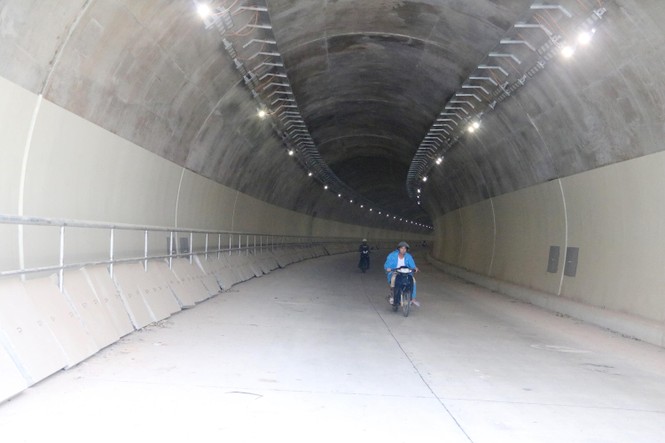 Đột kích hầm đôi gần 1.500 tỷ trên cao tốc La Sơn – Túy Loan - ảnh 6