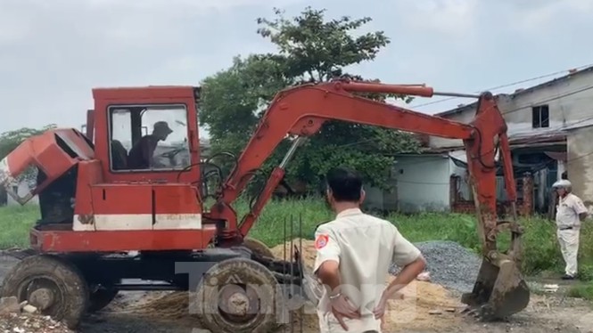 'Chiêu thức' mới xây nhà trái phép trên vùng dự án ga đường sắt Đà Nẵng - ảnh 2