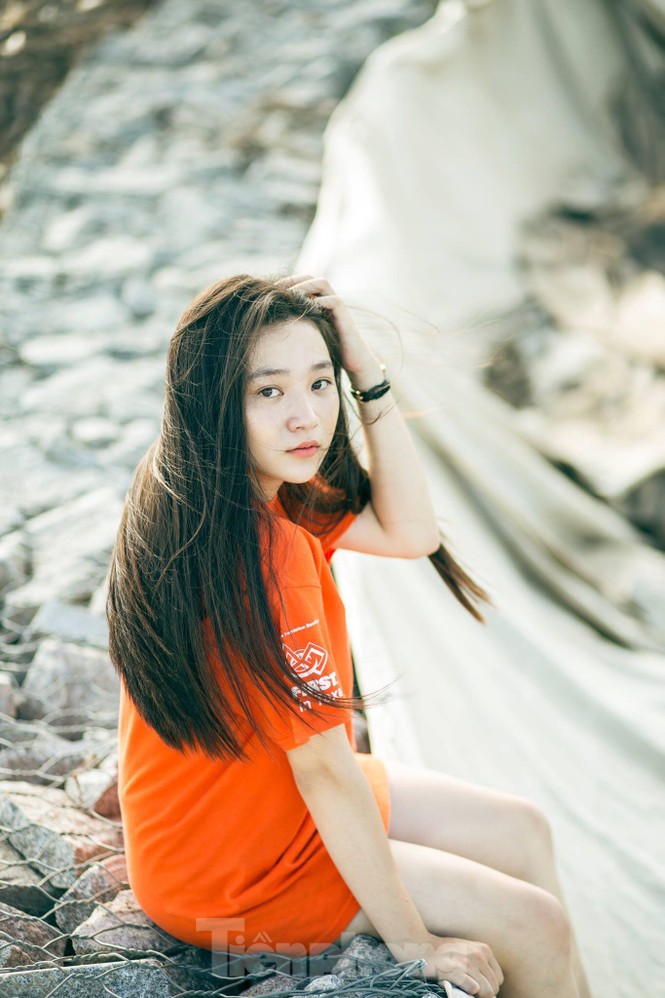 Nữ cán bộ đoàn trường ĐH Lạc Hồng là “hot girl” năng động, đam mê bóng đá - ảnh 9