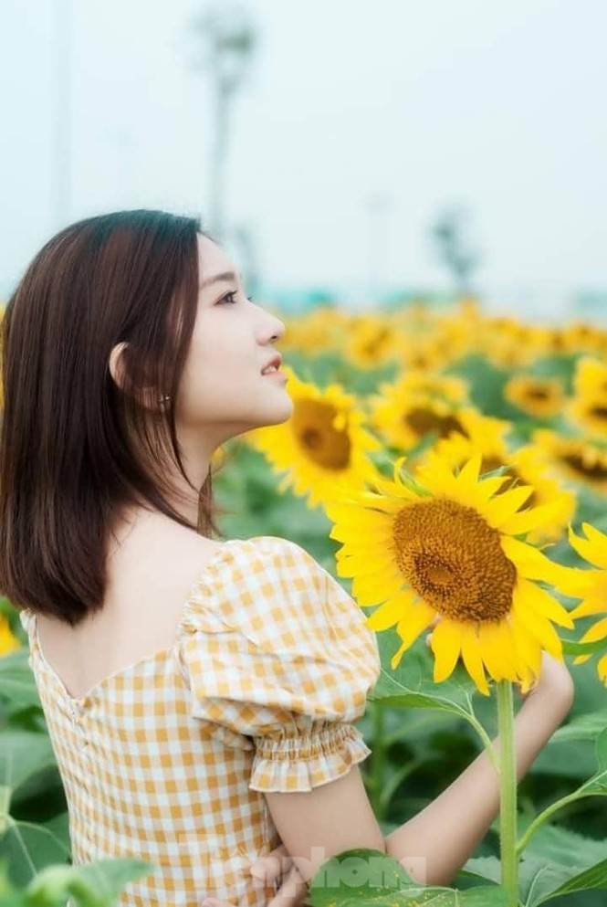 Nhan sắc Hoa khôi Duyên dáng áo dài nữ sinh GDTX TPHCM - ảnh 6