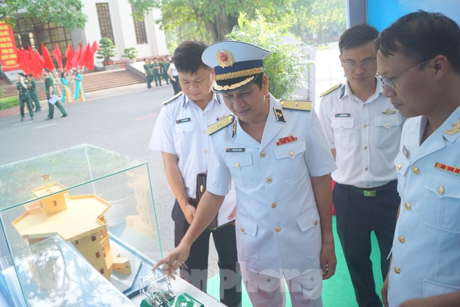 Bộ Quốc phòng trao Giải thưởng Tuổi trẻ sáng tạo - ảnh 9