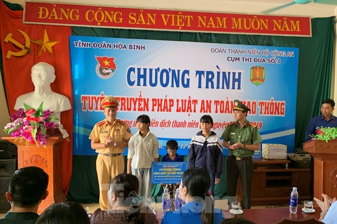 Hành trình tình nguyện mang tên Bác - ảnh 1