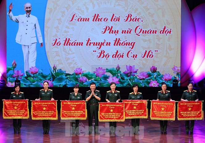 Bảy đội tuyển đạt giải xuất sắc Liên hoan Tuyên truyền viên giỏi - ảnh 2