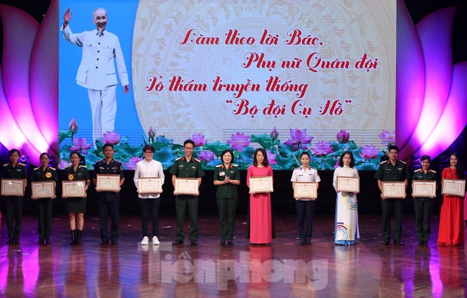 Bảy đội tuyển đạt giải xuất sắc Liên hoan Tuyên truyền viên giỏi - ảnh 5
