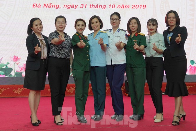 Thủ lĩnh Đoàn trong Quân đội học kỹ năng tuyên truyền pháp luật - ảnh 4