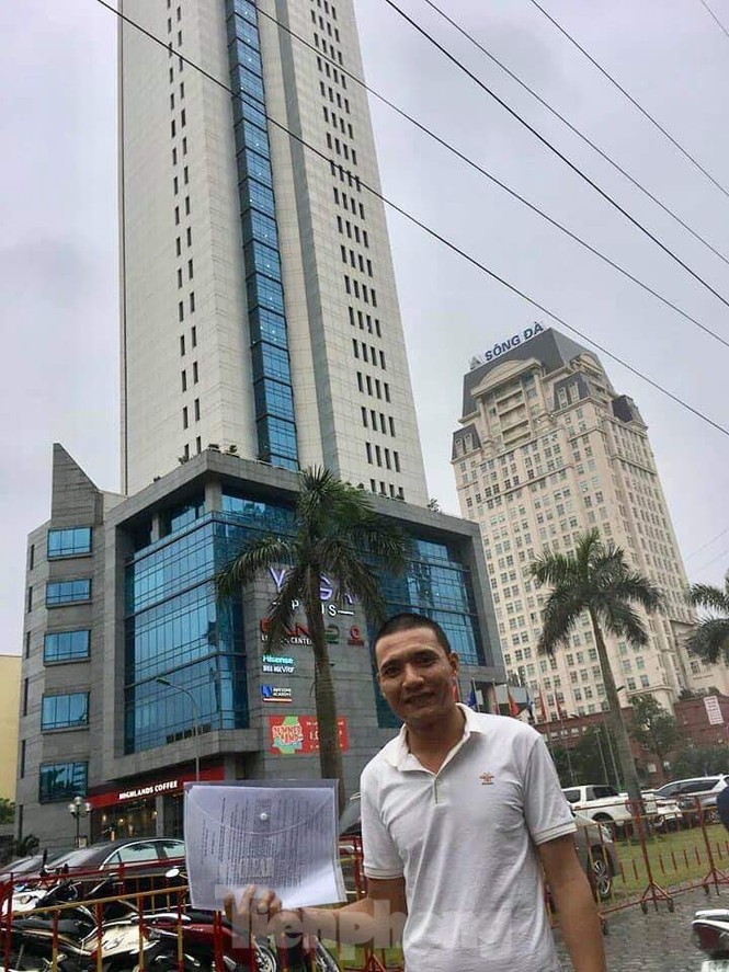 Cổ động viên Nam Định đệ đơn 'khởi kiện' trọng tài tới VFF - ảnh 3