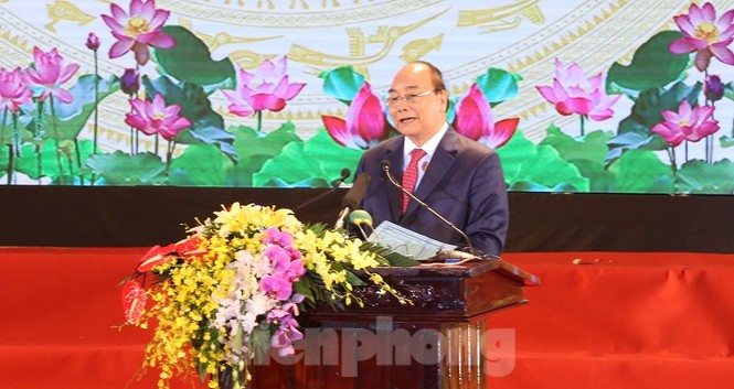 Tuyên dương điển hình và phát động tiếp tục thi đua xây dựng Nông thôn mới - ảnh 2
