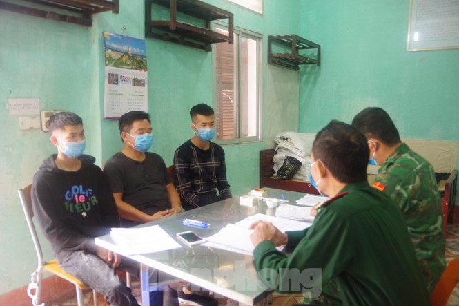 Khởi tố hai đối tượng đưa ba người Trung Quốc nhập cảnh trái phép - ảnh 2