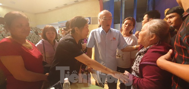 Dân Thủ Thiêm chất vấn bà Nguyễn Thị Quyết Tâm 'đã làm gì trong 2 nhiệm kỳ qua' - ảnh 3