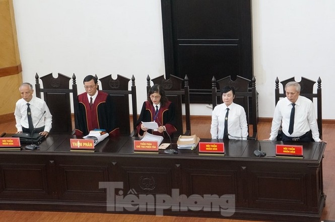 Nguyên Thứ trưởng Bộ Lao động, Thương binh và Xã hội hầu tòa - ảnh 2