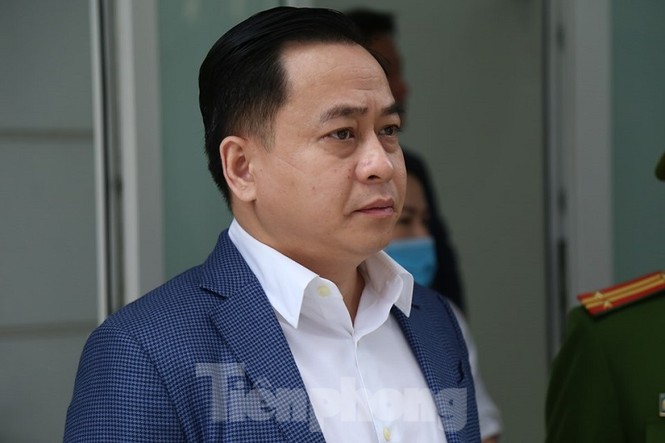 Vũ 'nhôm' có mặt trong phiên tòa xét xử Trương Duy Nhất - ảnh 1