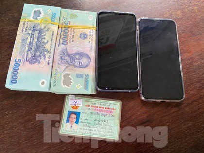 Đình chỉ Trưởng phòng pháp chế Cục Thuế Thanh Hóa liên quan vụ cưỡng đoạt - ảnh 2