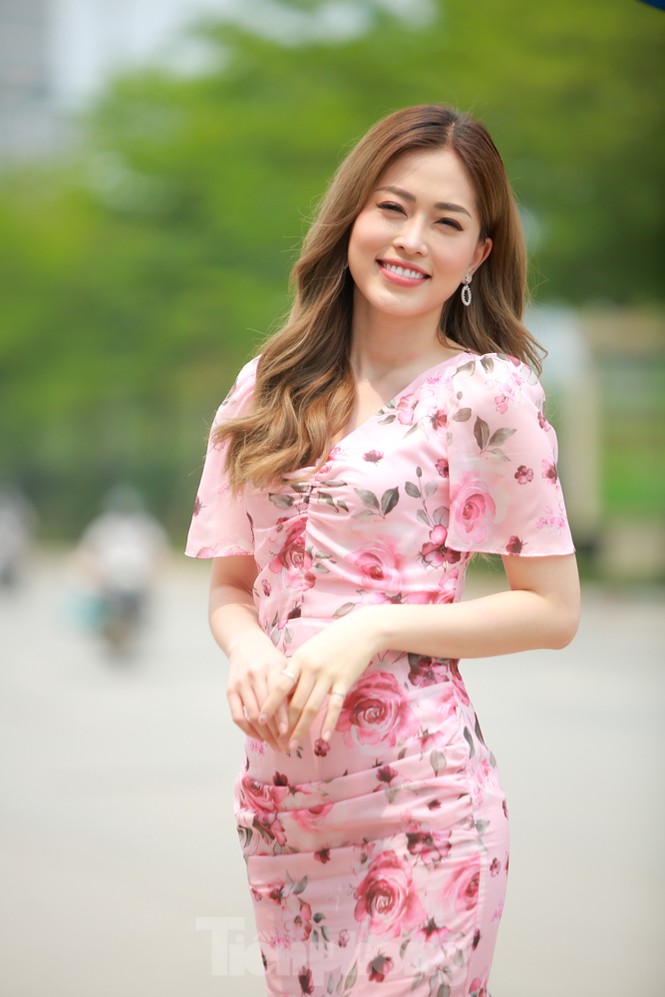 Á hậu Bùi Phương Nga rạng ngời tại buổi ra mắt chuyên trang Sinh viên Việt Nam - ảnh 12