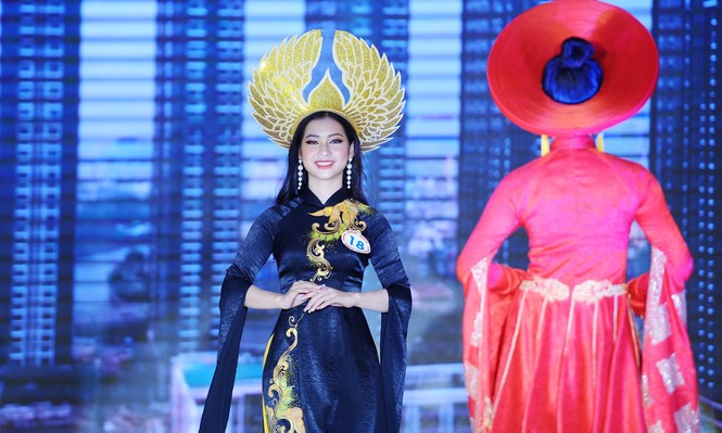 Ngắm thiếu nữ Lào Cai khoe sắc với trang phục dân tộc - ảnh 15