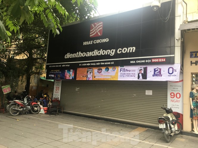 Bộ Công an khám xét chuỗi cửa hàng Nhật Cường mobile - ảnh 6